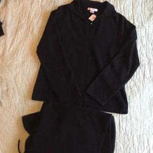 NWT Underwriters’ Pure Cashmere Pajamas